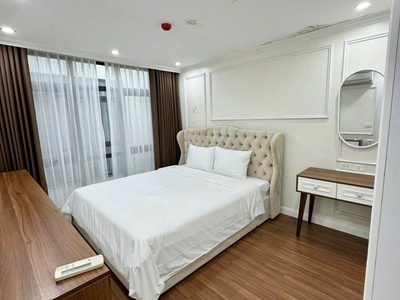 Cho thuê căn hộ dịch vụ 100m2  mặt phố bà triệu-phường lê đại hành- quận hoàn kiếm   gần vicom bà 1