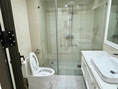 Cho thuê căn hộ dịch vụ 100m2  mặt phố bà triệu-phường lê đại hành- quận hoàn kiếm   gần vicom bà 4