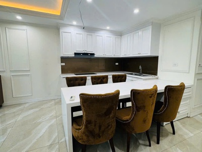 Cho thuê căn hộ dịch vụ 100m2  mặt phố bà triệu-phường lê đại hành- quận hoàn kiếm   gần vicom bà 3
