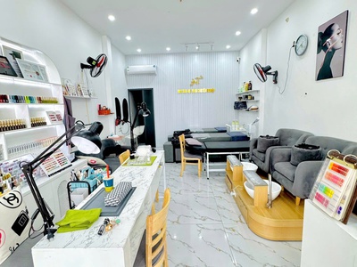 Góc sang nhượng toàn bộ sang nhượng lại cho ai có nhu cầu muốn mở tiệm ạ 0