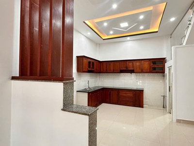 Nhà đẹp ngang khủng 6m gần trường cao đẵng điện lực p.thạnh lộc quận 12- 2 tầng- đường oto- chỉ 3