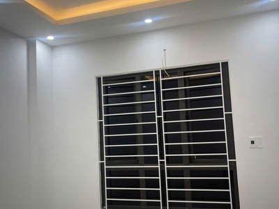 Rẻ chính chủ cần bán gấp căn nhà phố đông ba quận nam từ liêm 35m2 x5 tầng nhỉnh 4 tỷ ô tô kd 4