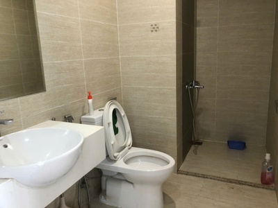 Chính chủ cho thuê căn hộ 43m2 tòa S2.02 Vinhome OCP 1 Gia Lâm,cách bến xe buýt 200m,cạnh Hồ San Hô 5
