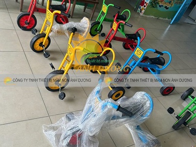 Xe đạp 3 bánh nhập khẩu cho trẻ em mầm non 9