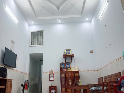 Bán Gấp Nhà Cấp 4 Dĩ An Gác Lửng Gần Trung Tâm Y Tế 4