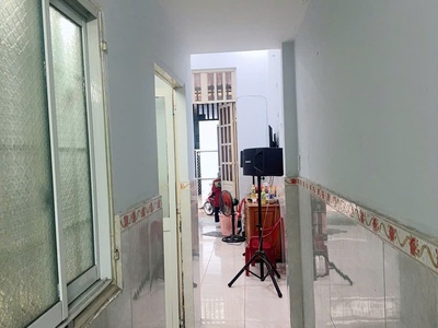 Bán Gấp Nhà Cấp 4 Dĩ An Gác Lửng Gần Trung Tâm Y Tế 6