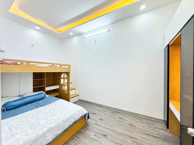 Bán nhà hẻm mới hoàn thiện, TT Nhà Bè - DT: 5M x 9M5 - Giá: 4Tỷ 390 9