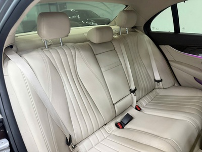 Bán xe Mercedes E250 2017, màu đen. 15