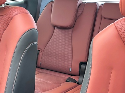 Bán xe Kia Carnival 2.2D Signature 2023, màu đỏ. 14