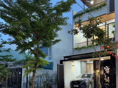 Giữa lòng Tân An   nơi phồn hoa đang vươn mình phát triển từng ngày, có một ngôi nhà không chỉ để ở 0