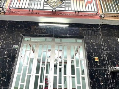Cần bán nhanh căn nhà còn mới tặng kèm nội thất đẹp của chủ để lại giá 1,6 tỷ 0