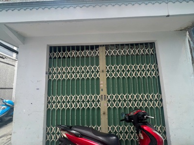 Nhà góc 2 tầng sát mt phan văn trị p2q5. giá 6.5 tỷ tl 0