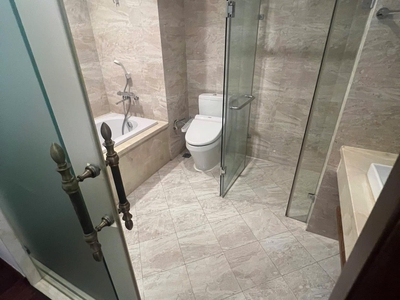 Bán tòa văn phòng mặt phố nguyễn du, 170m2, 10 tầng thang máy, mặt tiền 7m, 203 tỷ, kinh doanh đỉnh 2