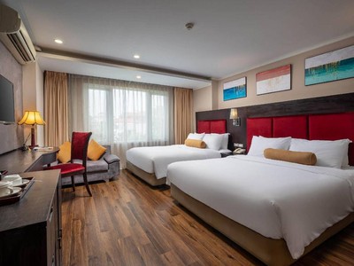 Bán khách sạn mặt phố hàng bông, 171m2, 10 tầng 1 hầm thang máy, mặt tiền 5.1m, 168 tỷ, kinh doanh 0