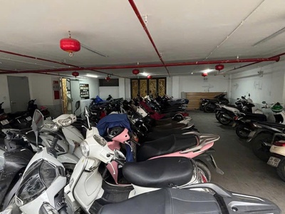 Bán tòa nhà mặt phố - view hồ ba mẫu - 183m  x 10t thang máy- vỉa hè rộng - giá 115 tỷ 2