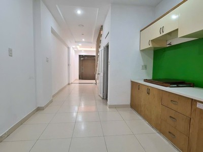 Bán nhà hxh bùi đình túy  3.5x15 , 2 tầng nhỉnh 6 tỉ 2