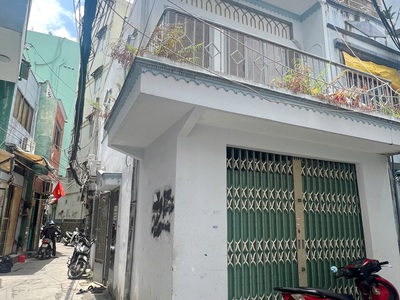 Nhà góc 2 tầng sát mt phan văn trị p2q5. giá 6.5 tỷ tl 1