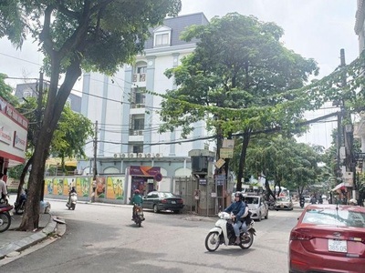 Nhà cuối ngõ 58 phố Nguyễn Khánh Toàn, Dt 115m xây dựng nhà 80m  x 5 tầng mặt tiền 4.5m 6