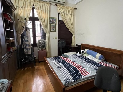 Bán nhà hoàng mai   ngõ thông   oto ngủ trong nhà   73m  - 12 tỷ 1