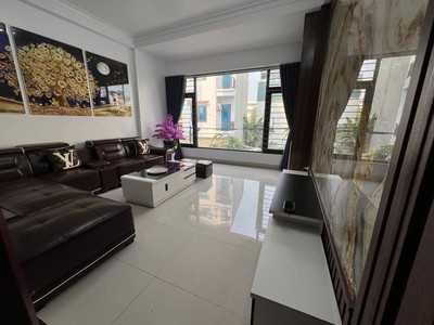Bán nhà phân lô  hà đông khu b yên nghĩa 50m x 4 tầng mt 4.5m giá 11.7 tỷ. 1