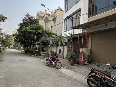 Bán nhà phân lô  hà đông khu b yên nghĩa 50m x 4 tầng mt 4.5m giá 11.7 tỷ. 0