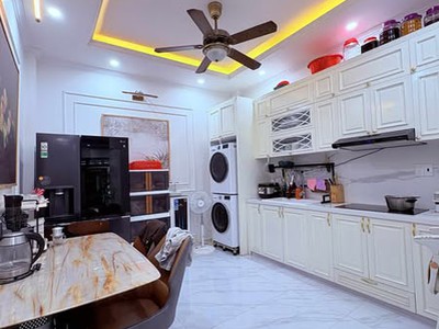 Siêu phẩm đường âu cơ quận tân bình phường 10. 1