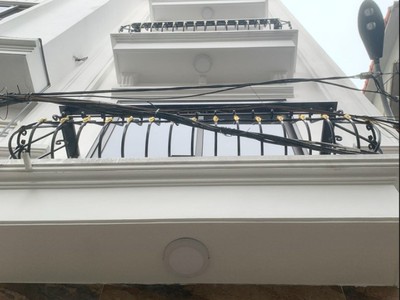 Nhà đẹp an trai, 6 tầng, thang máy, ô tô đỗ cửa, lô góc, kinh doanh tốt 0