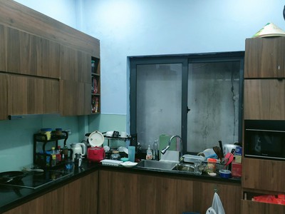 Cho thuê nhà ngõ ô tô phố hào nam 4 tầng x 45m2, 4 ngủ, 15 triệu 1