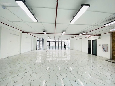 Bán tòa nhà mặt phố - view hồ ba mẫu - 183m  x 10t thang máy- vỉa hè rộng - giá 115 tỷ 0