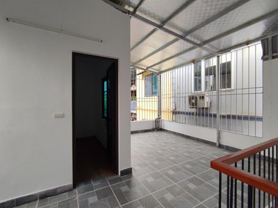 Bán nhà đẹp đại  la    cách phố chỉ 45m   gần đh bách khoa   39m2 - 7.4 tỷ 4