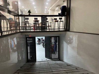 Bán chdv 26 phòng - dòng tiền  khủng 170tr/ tháng - ngang 10.5m - hẻm  xe hơi ngay đh văn lang, đh 2