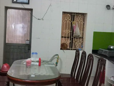 Cho thuê nhà 4 tầng 1