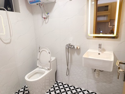 Bán nhà tập thể, 65m , phố nguyễn khánh toàn - cầu giấy - 3.9 tỷ - sổ đỏ 4