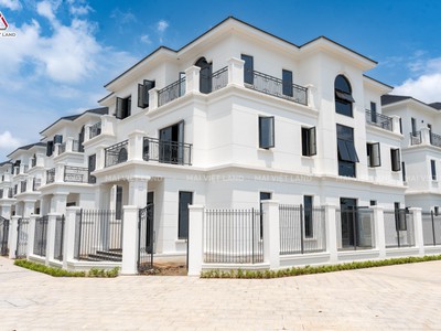 Bán biệt thự siêu Vip cách tỉnh ủy Thanh Hóa chỉ mấy bước chân 1