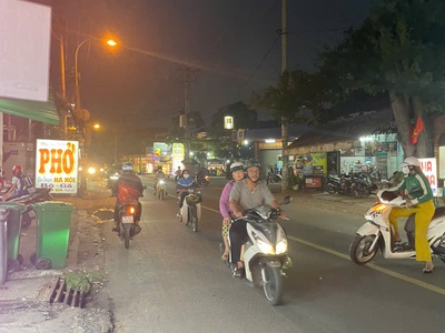 Bán nhà mặt tiền 36x28m giá 42 tỷ đường hà huy giáp, quận 12 0