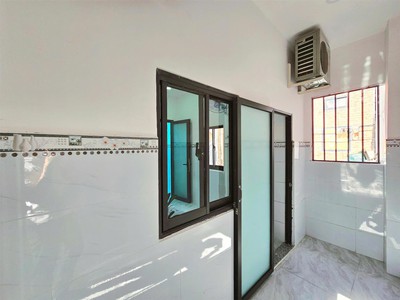 Bán nhà quang trung gò vấp, dt 28m2, 2 tầng, 2 pn, giá giảm sâu còn 3 tỷ tl 4