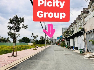 Cần tiền bán nhanh siêu phẩm nhà phố thạnh xuân 22, gần bên chung cư picity 3