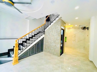 Bán nhà gần mặt tiền nguyễn thái sơn 4 tầng nhà đẹp ở ngay chỉ 6.x tỷ 0