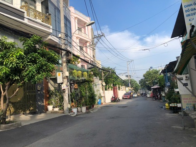 Bán gấp  4x22m 1 xẹc ngắn thạnh xuân 43, giá chỉ 3.45 tỷ, vuông vức đẹp lắm 0