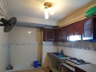 Cho thuê nhà riêng trong ngõ cực nông Lương Khánh Thiện , Ngô Quyền . Ô tô đỗ cửa 2