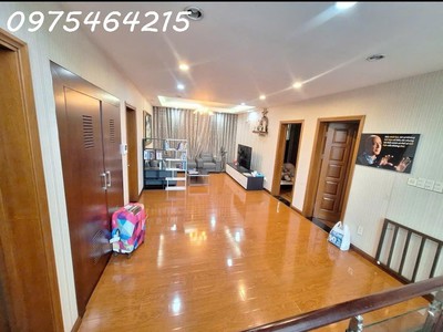 Nhà 1200m    góc 2 mặt tiền   cho thuê 100tr/tháng   đẳng cấp giới thượng lưu 2