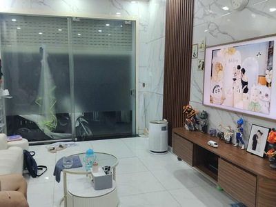 Bán nhà phố an trạch quốc tử giám dân xây dt 28 m 5tầng mt3.3m giá chỉ 8 tỷ 2