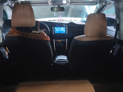 Toyota Innova 2017 2.0E - 123456 km- 350 triệu 3