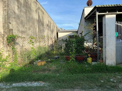 Đất ngộp tt đức hòa 65m2 đường 5m, 880tr chốt 0