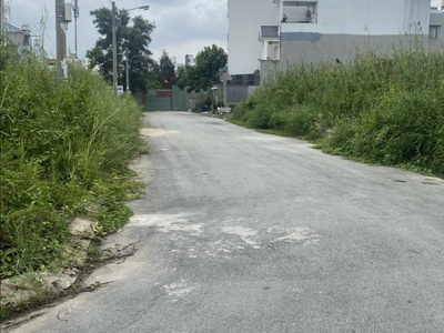 Bán đất phân lô đường bưng ông thoàn, phú hữu   ngang 5m, 100m2, giá 6.2 tỷ 1