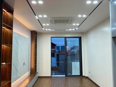 Bán siêu phẩm mới toanh nguyễn văn cừ - long biên - 6 tầng thang máy - gần tttm mipec - tttm bigc 2
