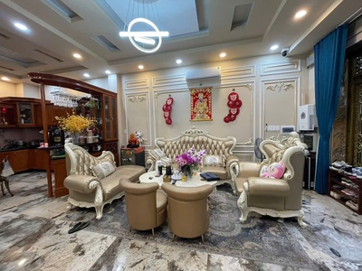 Bán biệt thự lô gốc nguyễn tri phương q 10 5 lầu, 6pn chỉ 17 tỷ 0