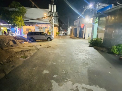 Gấp bán trong tuần liên khu 4-5 gần chợ bình thành hẻm 7m khu 74 m2,4tầng nhỉnh 4 tỷ 1