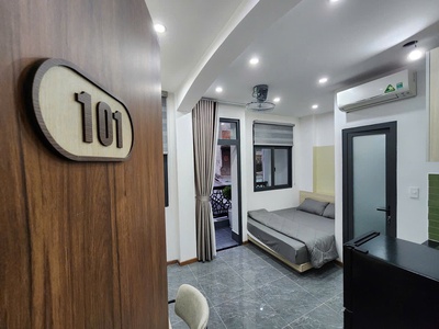 Bán Nhà Đường Lê Thánh Tôn Quận 1.DT:4,9x17m.Giá 25,9 tỷ 2