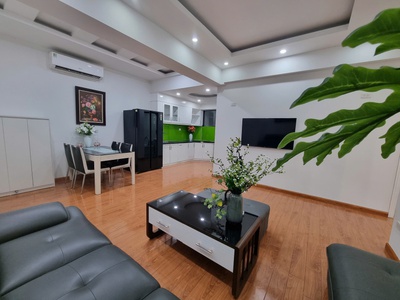 Bán căn hộ khu Mỹ Đình 2 góc cực xinh 83m2 3PN 2WC full nội thất nhỉnh 5 tỷ 0